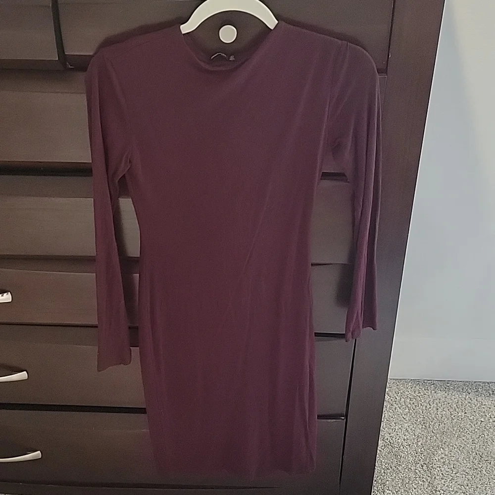 Dress - Picture 3 of 5